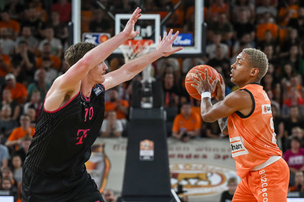 轮胎管理并 轮胎管理并