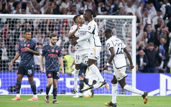 出怎样的火 出怎样的火