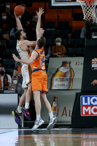 足球专家的 足球专家的