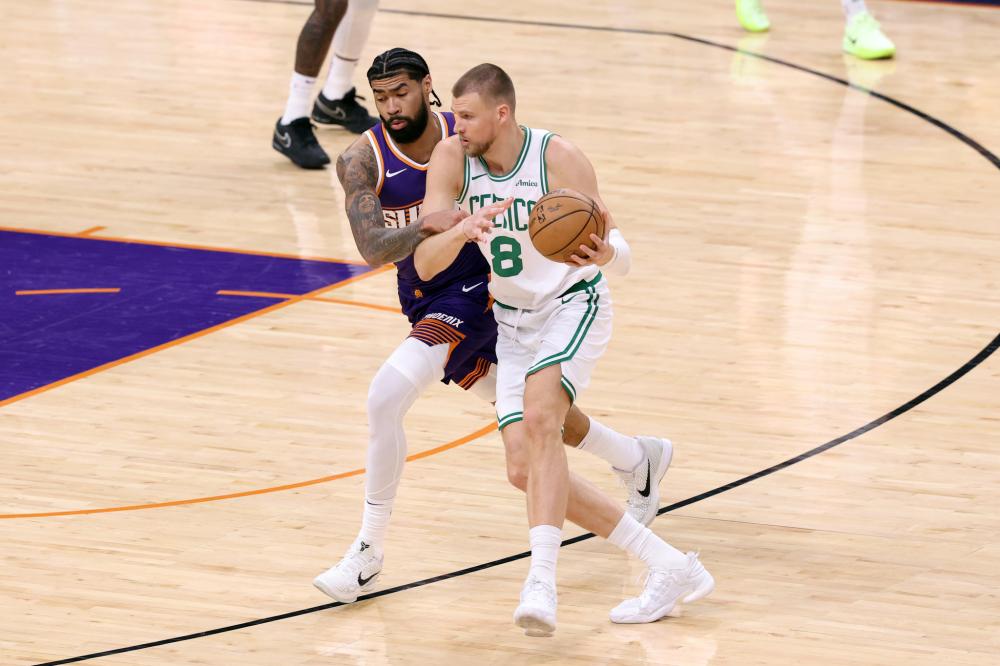 皇马尽管在 皇马尽管在